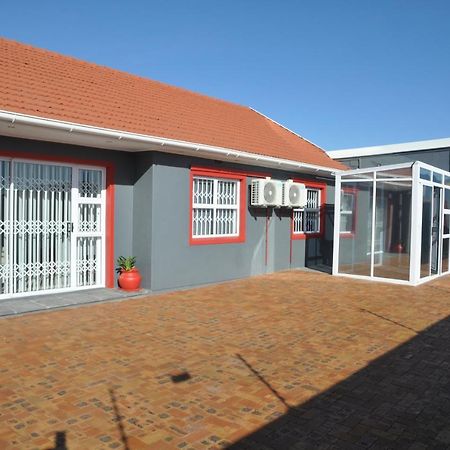 Surrey B&B Cape Town Exterior photo